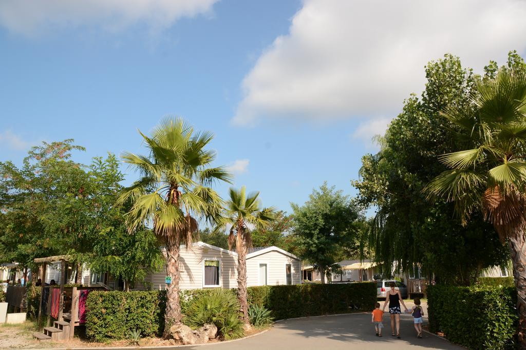 Camping Vallée du Paradis Saint-Raphaël Exterior foto